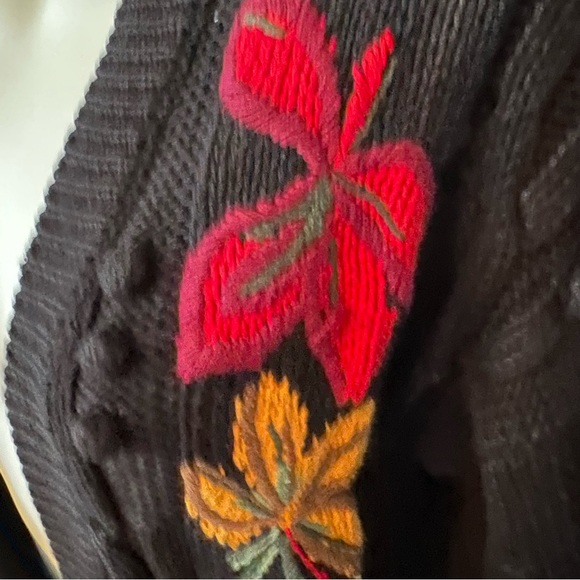 Vintage Fall autumn black cardigan knit size Medium - Picture 4 of 10